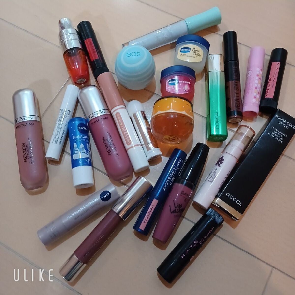 Misia on LIPS 「こんにちは!!Misiaです!!コスメ断捨離リップ編!!思い出..」(1枚目)