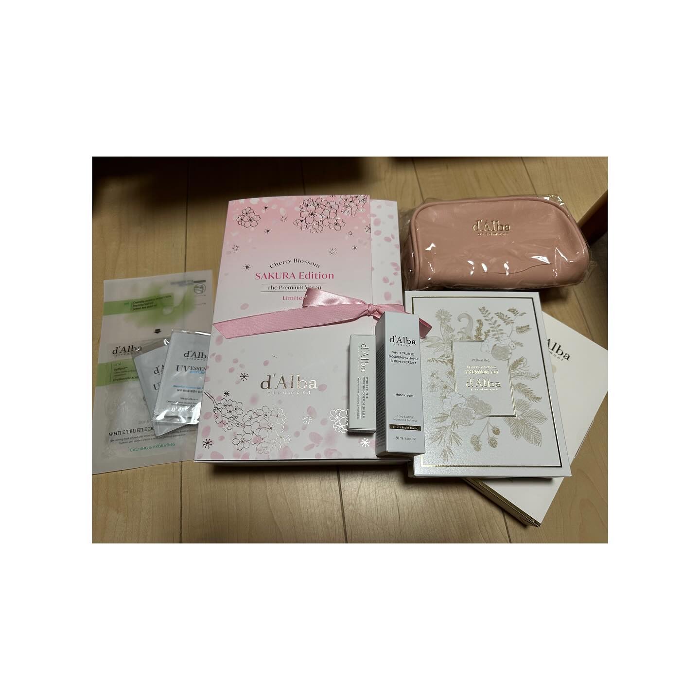 オールデイセラムメイクアップフィクサー/ダルバ/フィックスミストを使ったクチコミ（2枚目）