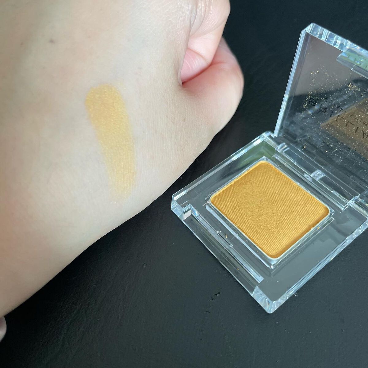 ワンダークリエイション /ブリリアージュ/単色アイシャドウを使ったクチコミ(3枚目)