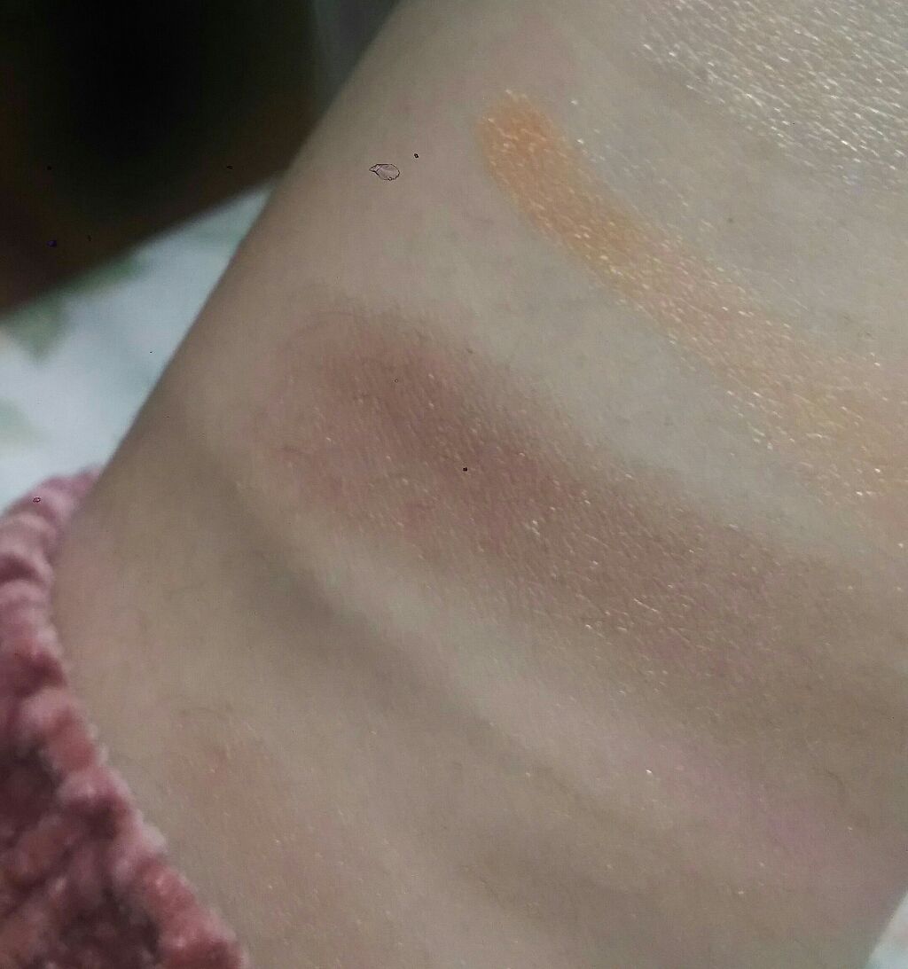 トーンアップアイシャドウ/CEZANNE/アイシャドウパレットを使ったクチコミ(1枚目)