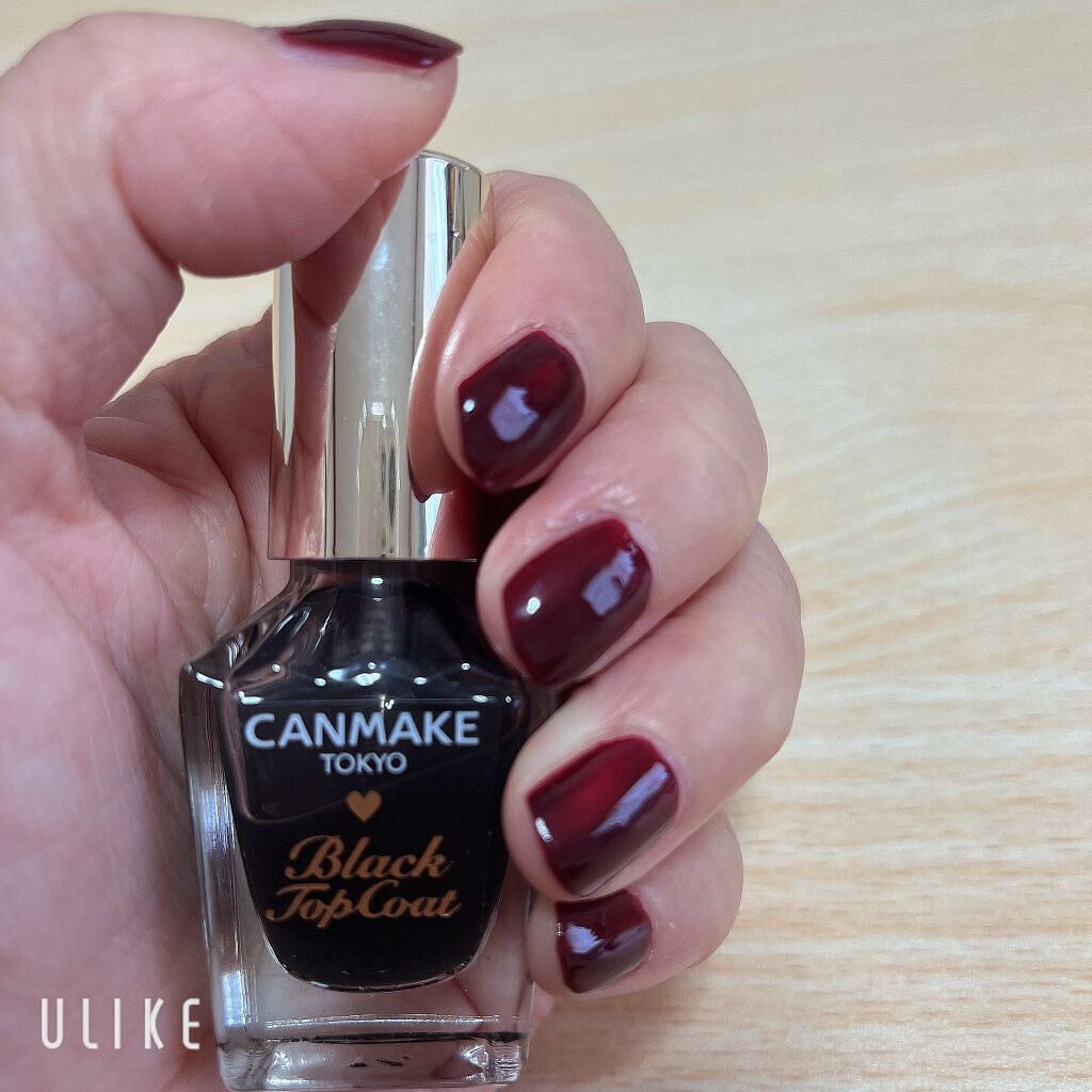 カラフルネイルズ ブラックトップコート/キャンメイク/ネイルトップコートを使ったクチコミ(1枚目)