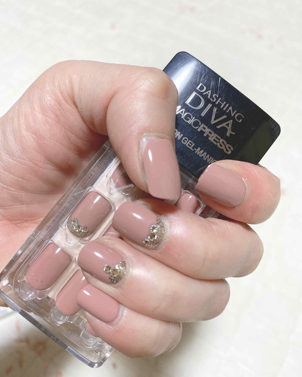 1秒ネイルマジックプレス/DASHINGDIVA MAGICPRESS/ネイルチップ・パーツを使ったクチコミ(2枚目)