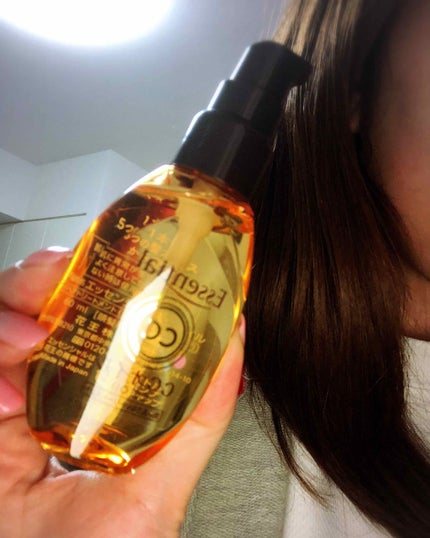 CCオイル/エッセンシャル/ヘアオイルを使ったクチコミ(3枚目)
