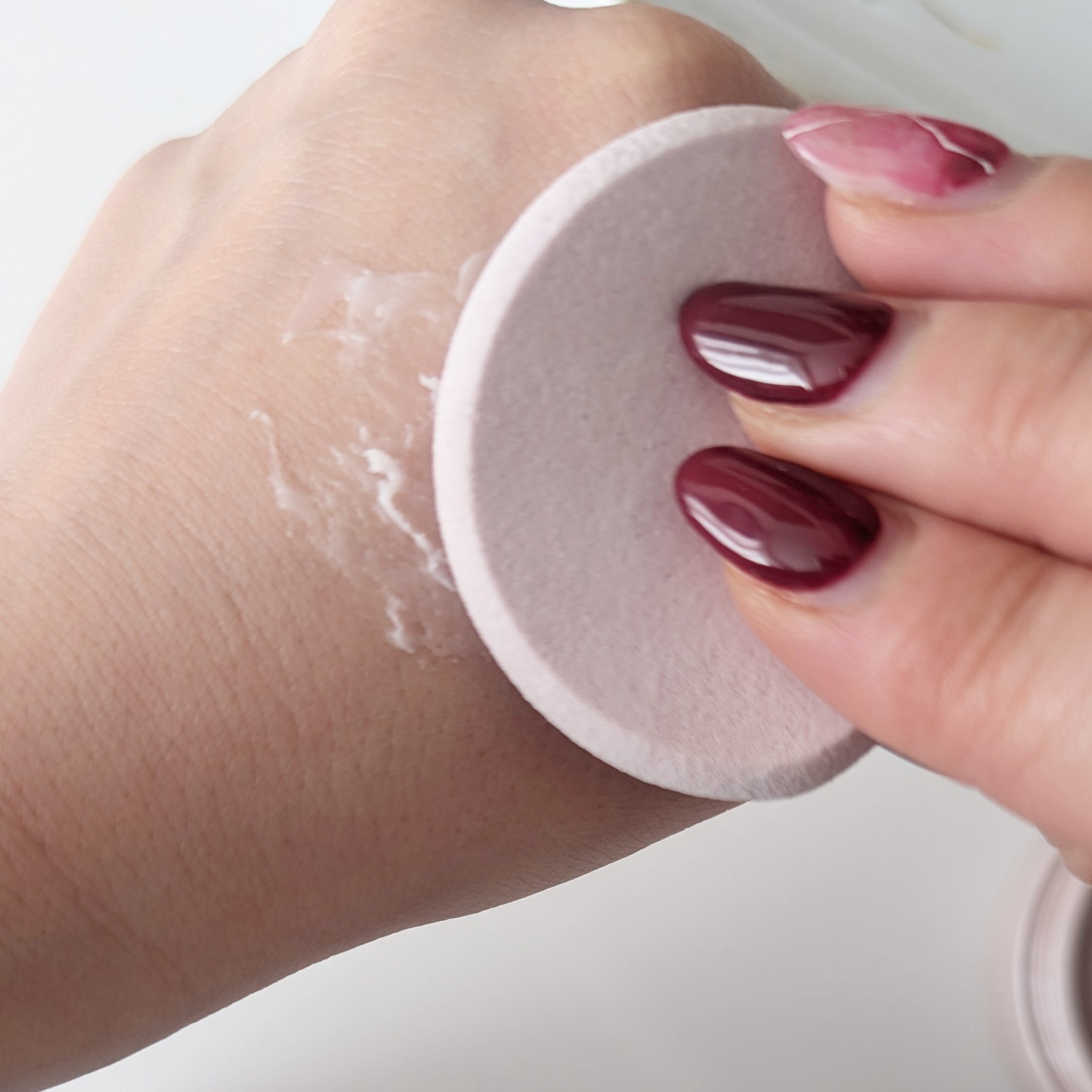 ８x４ デオドラントパテ【医薬部外品】/８ｘ４/デオドラント・制汗剤を使ったクチコミ（3枚目）