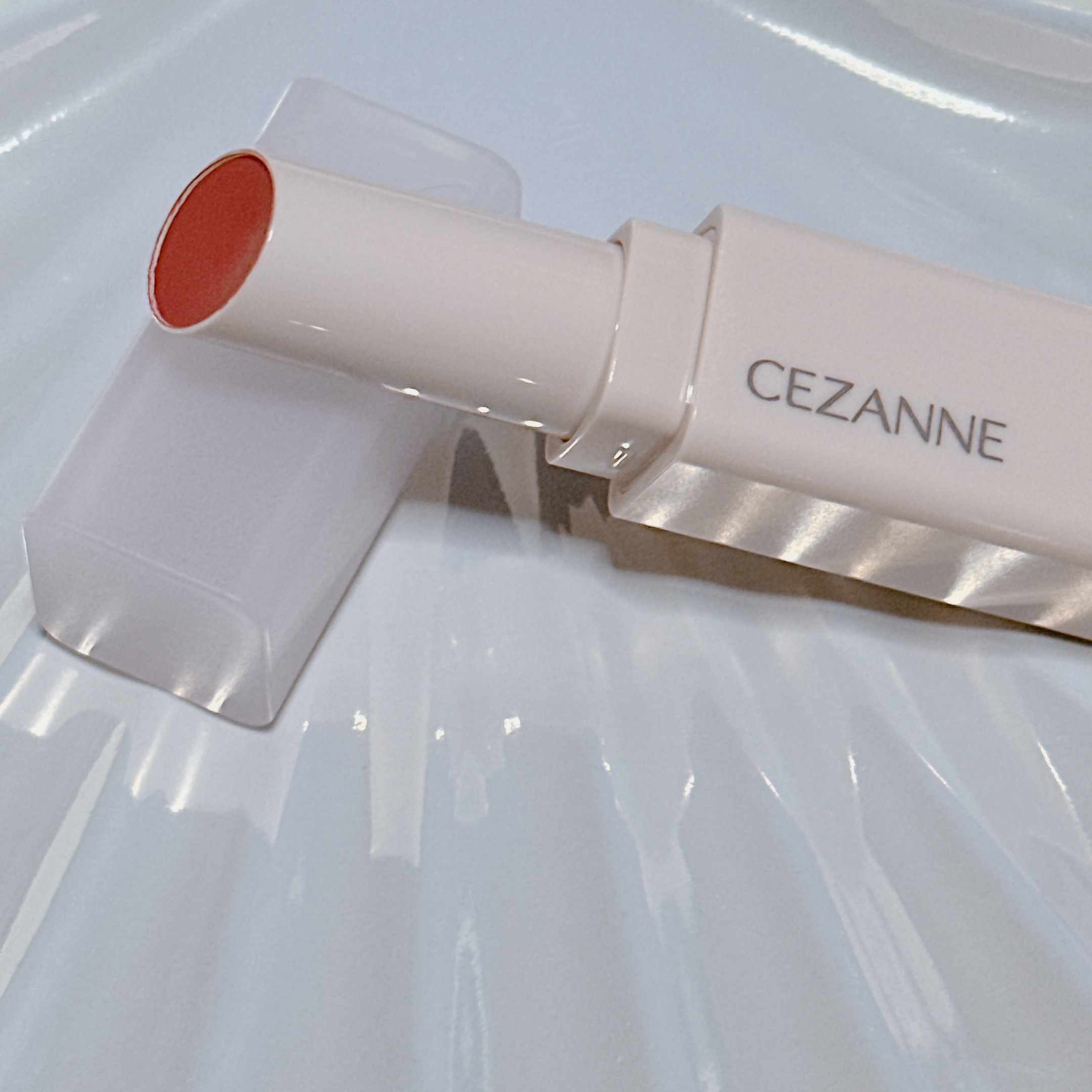 スフレアリップ/CEZANNE/口紅を使ったクチコミ（2枚目）