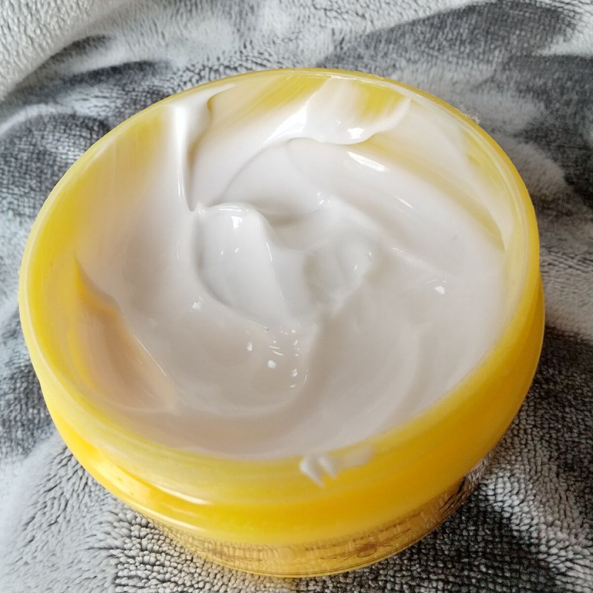 越冬クリームｎ/ビーハニー/ボディクリームを使ったクチコミ（3枚目）