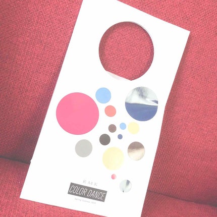 カラーポップアイズ/RMK/アイシャドウパレットを使ったクチコミ(3枚目)