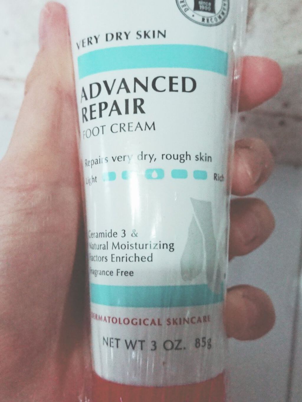 アドバンスドリペアフットクリーム/Eucerin/レッグ・フットケアを使ったクチコミ（3枚目）