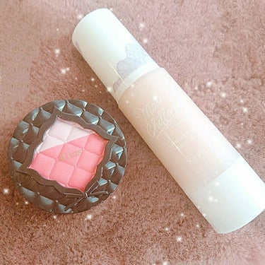 

⑅ kiss matchiffon whitening base & puff cheek  ⑅

お久しぶりになってしまいました ( ･ ･̥ )
不定期になりますが またいくつか投稿していこうと