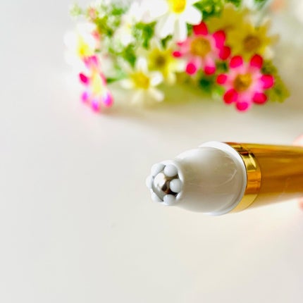 V9ビタミンアンプルロールオンアイクリームクリア/JMsolution/アイケア・アイクリームを使ったクチコミ(4枚目)