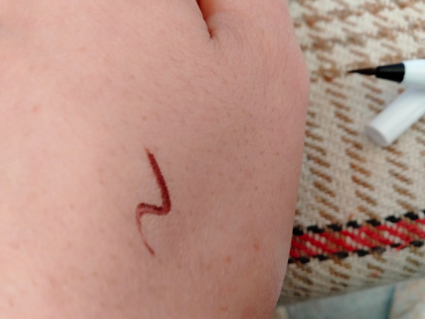 アイデイト リキッドアイライナー/IDATE/リキッドアイライナーを使ったクチコミ(4枚目)