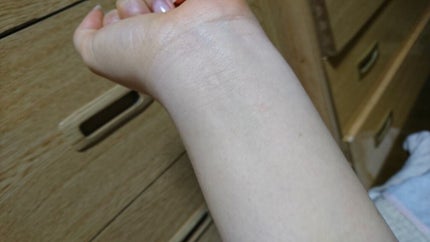 フローレス ルミエール ラディアンス パーフェクティング クッション/ローラ メルシエ/クッションファンデーションを使ったクチコミ(3枚目)