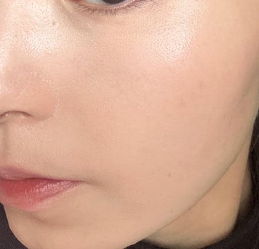 エッセンス スキングロウ ファンデーション 130 Opal/SHISEIDO/リキッドファンデーションを使ったクチコミ（3枚目）