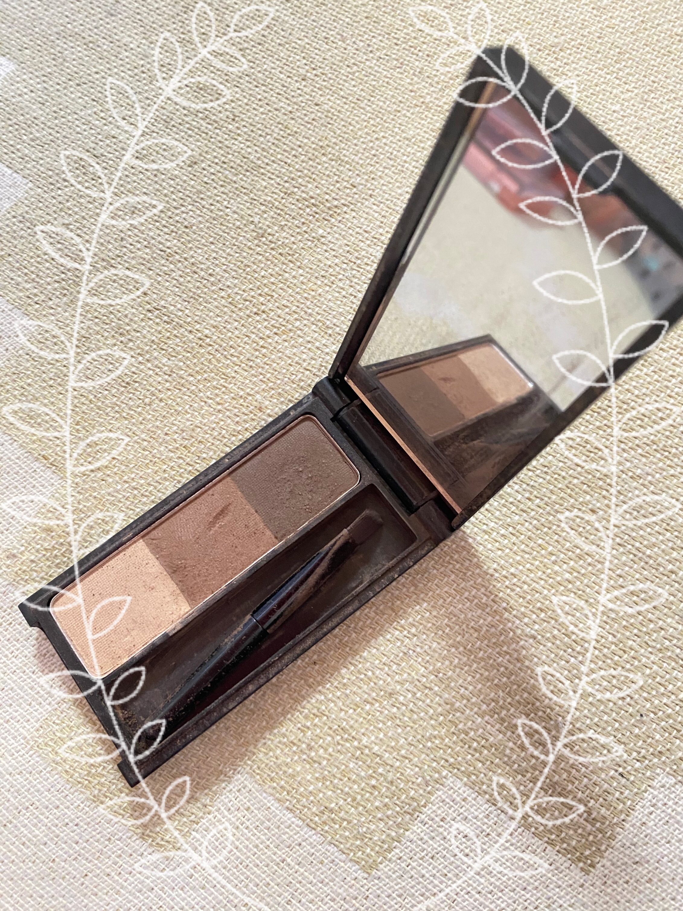 ヴィセ リシェ アイブロウパウダー/Visée/パウダーアイブロウを使ったクチコミ（1枚目）