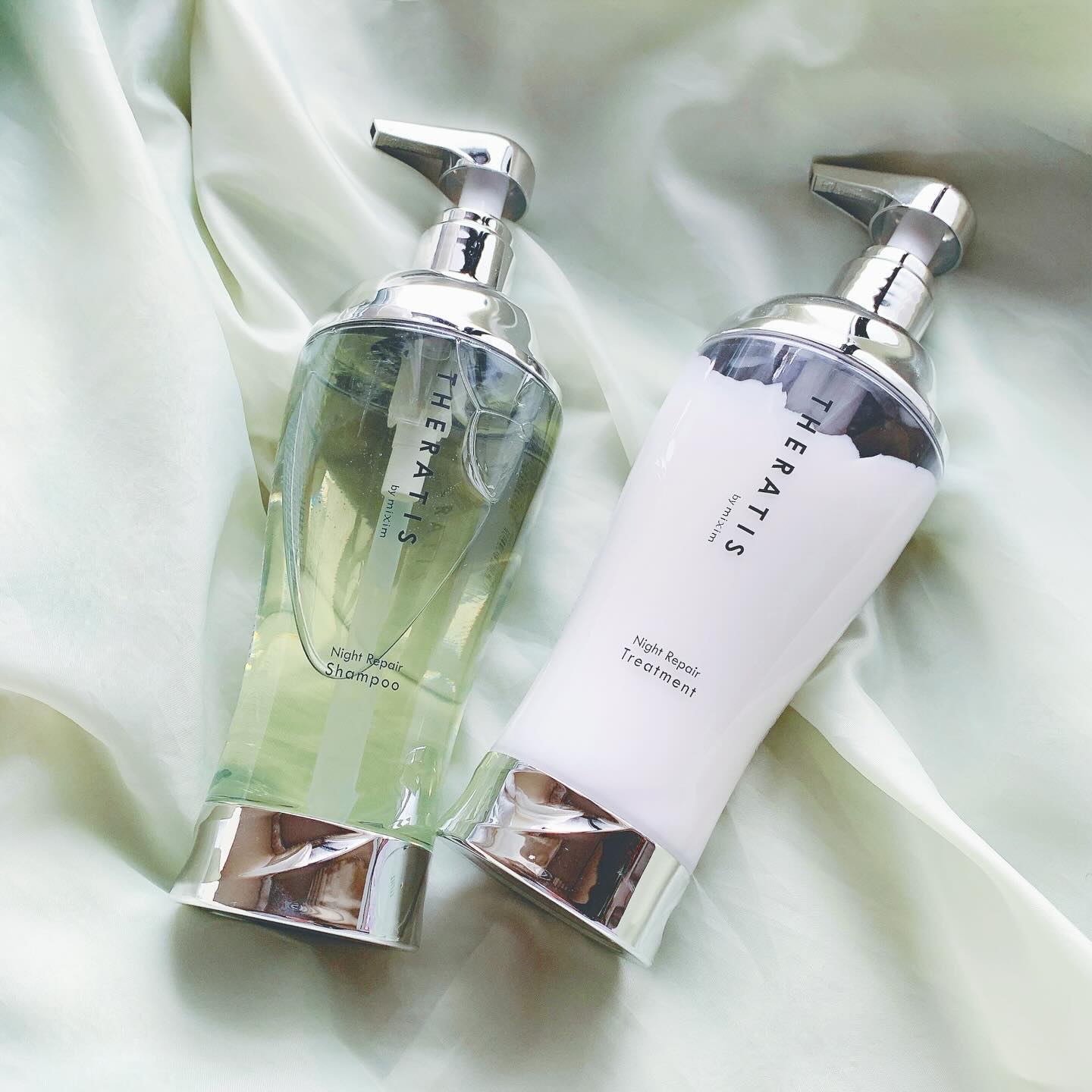 寝ている間にヘアケアが叶う🌛💠
新感覚のナイトリペア処方🫧
⁡
𓂃꙳⋆
THERATIS by mixim 
ナイトリペア シャンプー
ヘアトリートメント
各¥1,540（税込）
⁡
⁡
寝ている間に補修成分が髪にしみ込みんで
うね