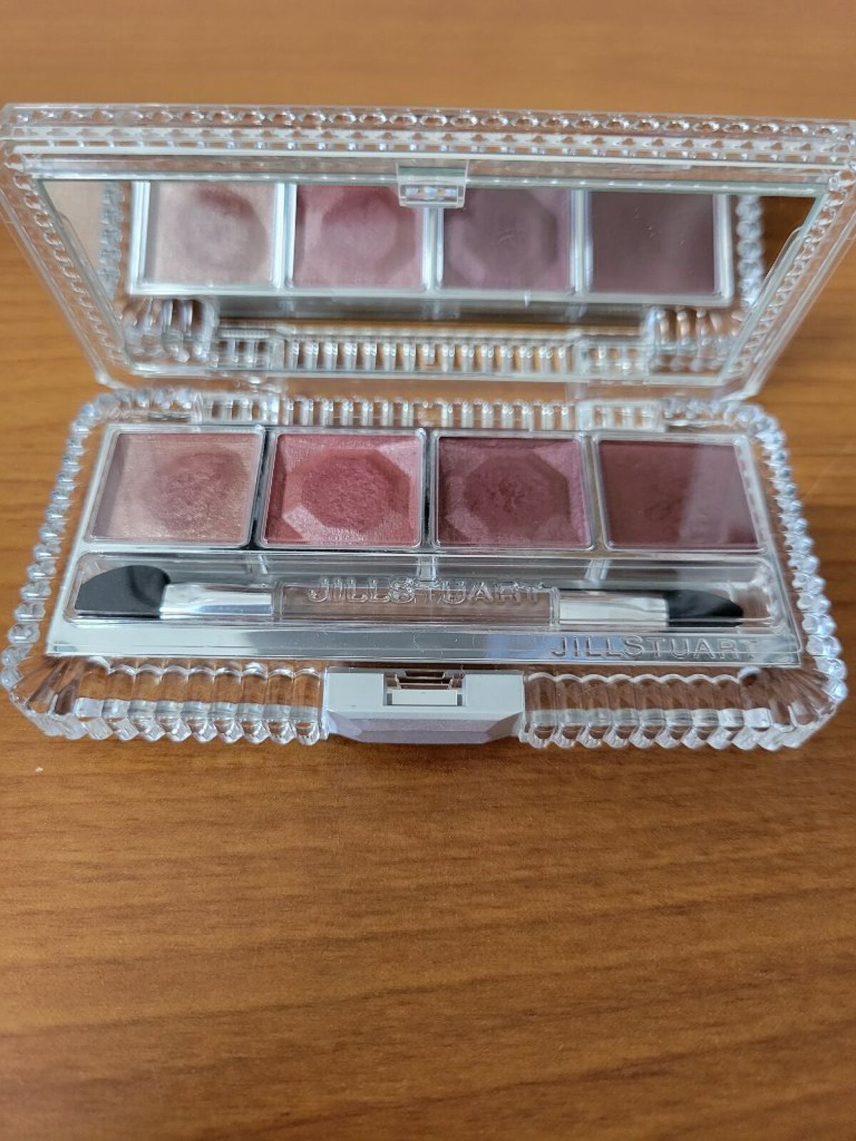 エターナルクチュール アイズ ベルベット/JILL STUART/アイシャドウパレットを使ったクチコミ(1枚目)