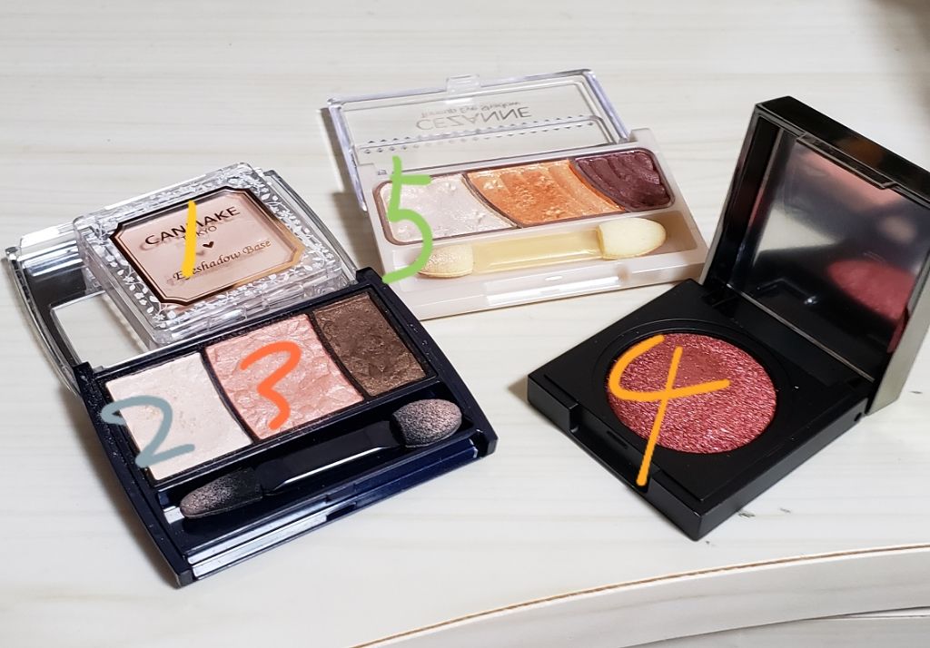 グラデカラーアイシャドウ/media/アイシャドウパレットを使ったクチコミ（1枚目）