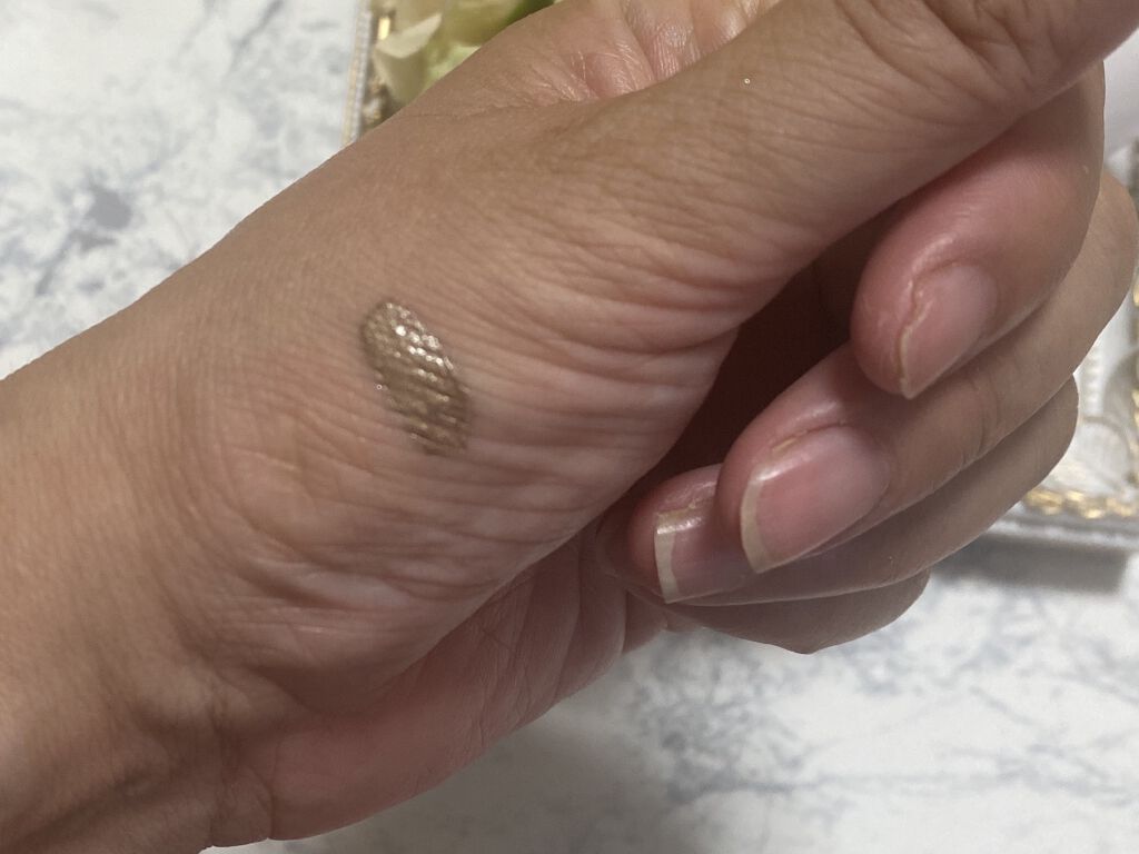 グロウ タッチ アイズ 07 光吹 -HIKARIBUKI/SUQQU/リキッドアイシャドウを使ったクチコミ（2枚目）