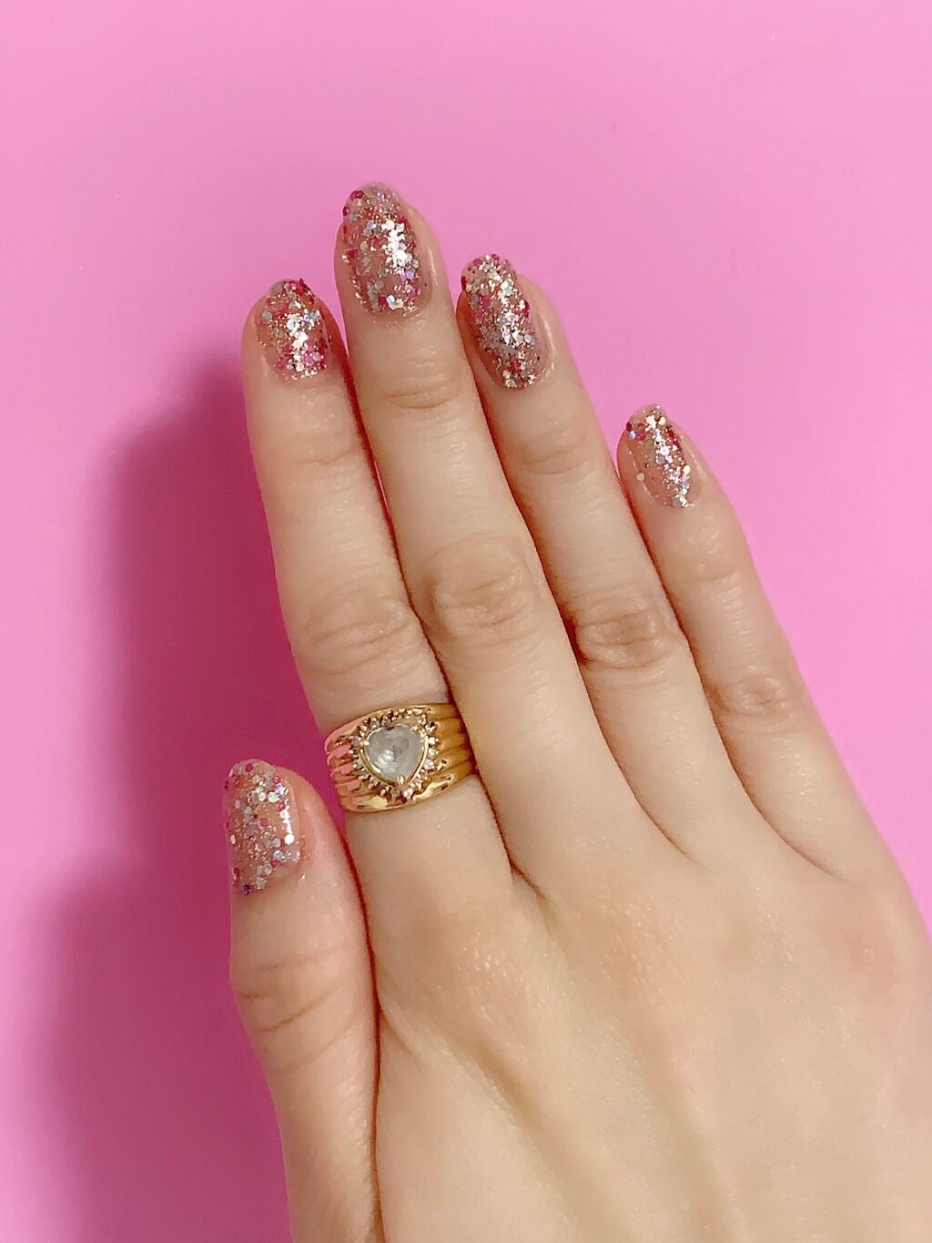 フローリックネイルラッカー/エレガンス クルーズ/マニキュアを使ったクチコミ(3枚目)