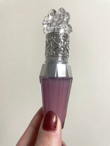 


●JILL STUART ジルスチュアート　クリスタルブルーム　リップブーケ セラム 01geranium lilac

プランパー効果があるので、ちょっとスースーする感じがある。
個人的にはそこ