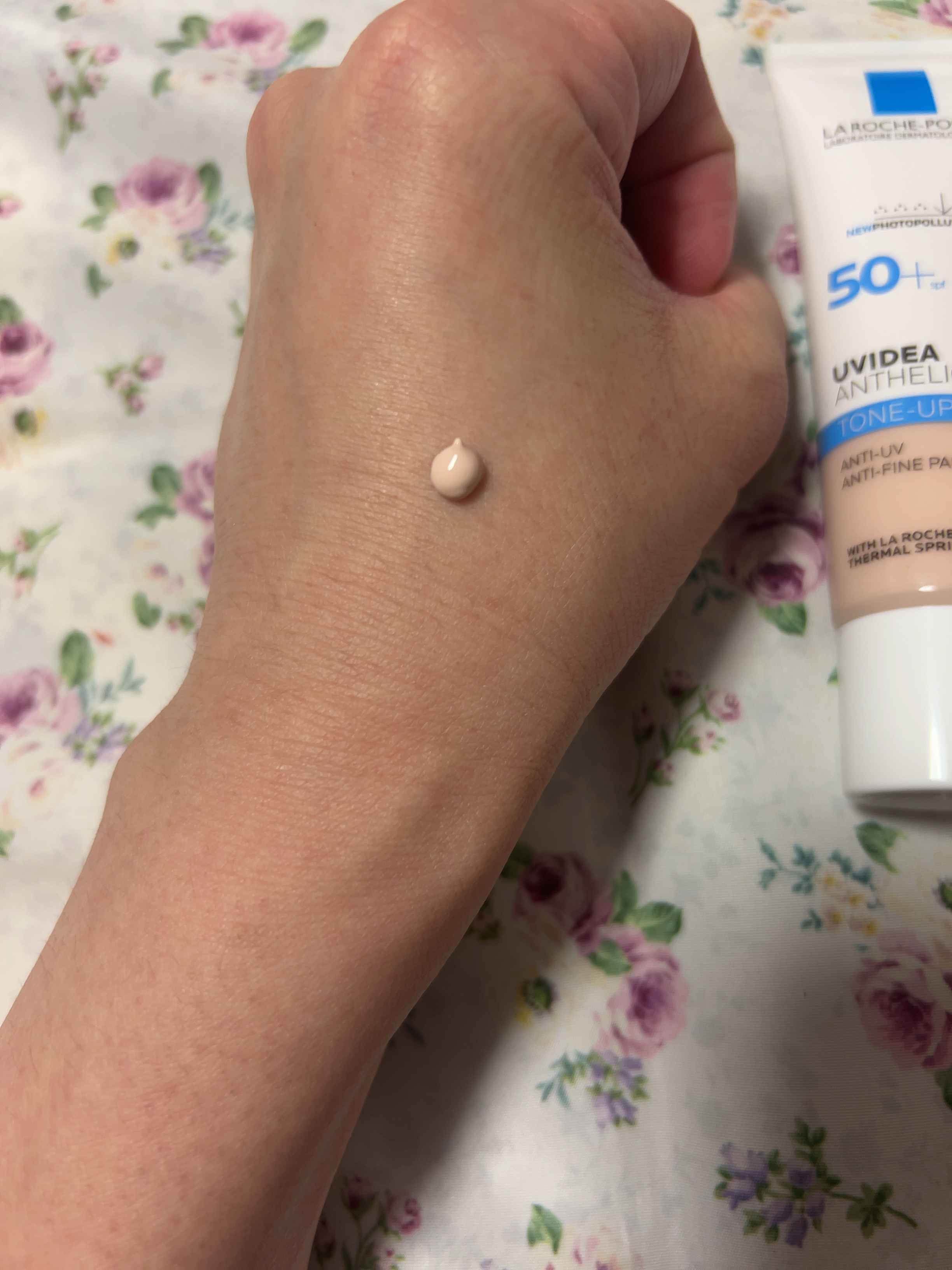 UVイデア XL プロテクショントーンアップ ローズ/ラ ロッシュ ポゼ/日焼け止めクリームを使ったクチコミ（2枚目）