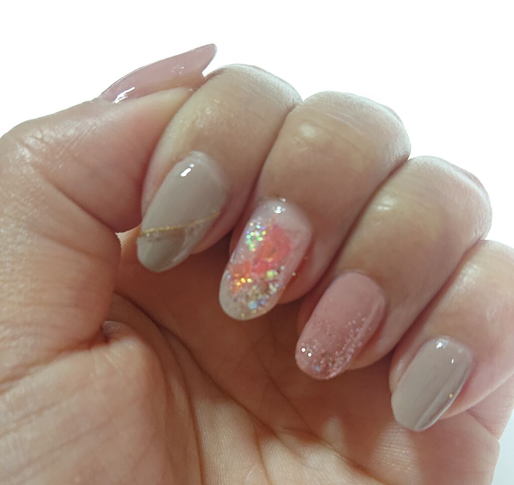 カラフルネイルズ/キャンメイク/マニキュアを使ったクチコミ（2枚目）