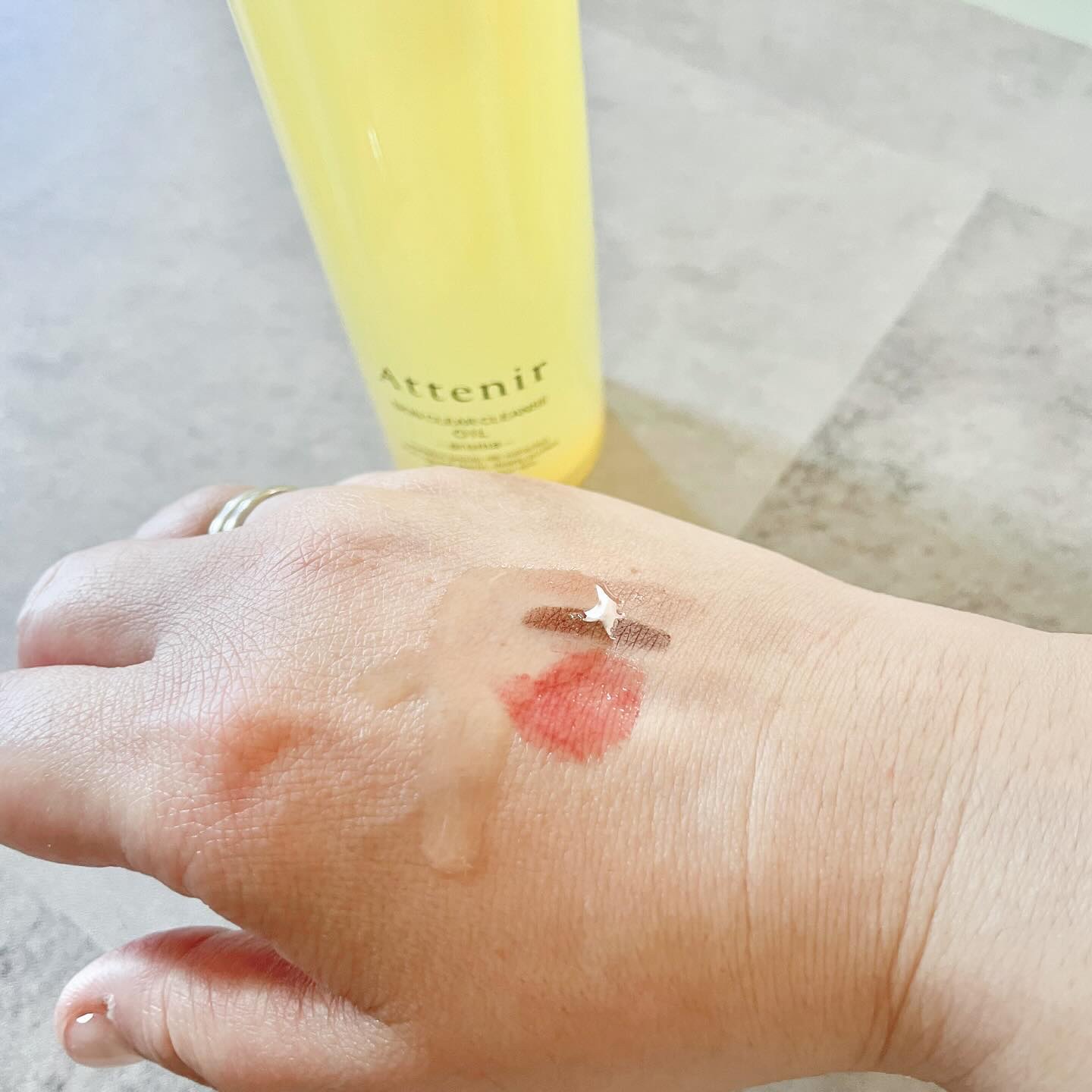 スキンクリア クレンズ オイル ＜アロマタイプ＞/アテニア/オイルクレンジングを使ったクチコミ（2枚目）