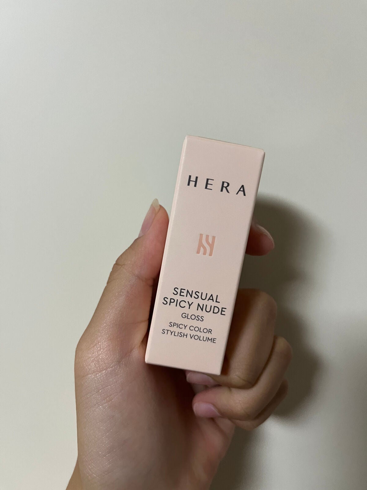 センシュアルスパイシーヌードグロス/HERA/リップグロスを使ったクチコミ(1枚目)