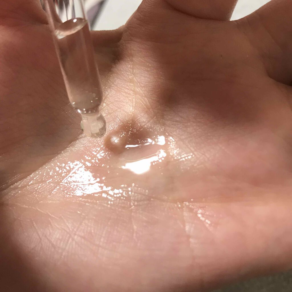 イモーテル ディヴァイン インテンシヴオイル(旧)/L'OCCITANE/フェイスオイルを使ったクチコミ（2枚目）