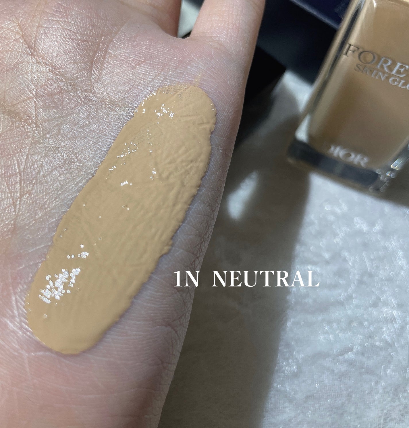 ディオールスキン フォーエヴァー フルイド グロウ/Dior/リキッドファンデーションを使ったクチコミ(2枚目)