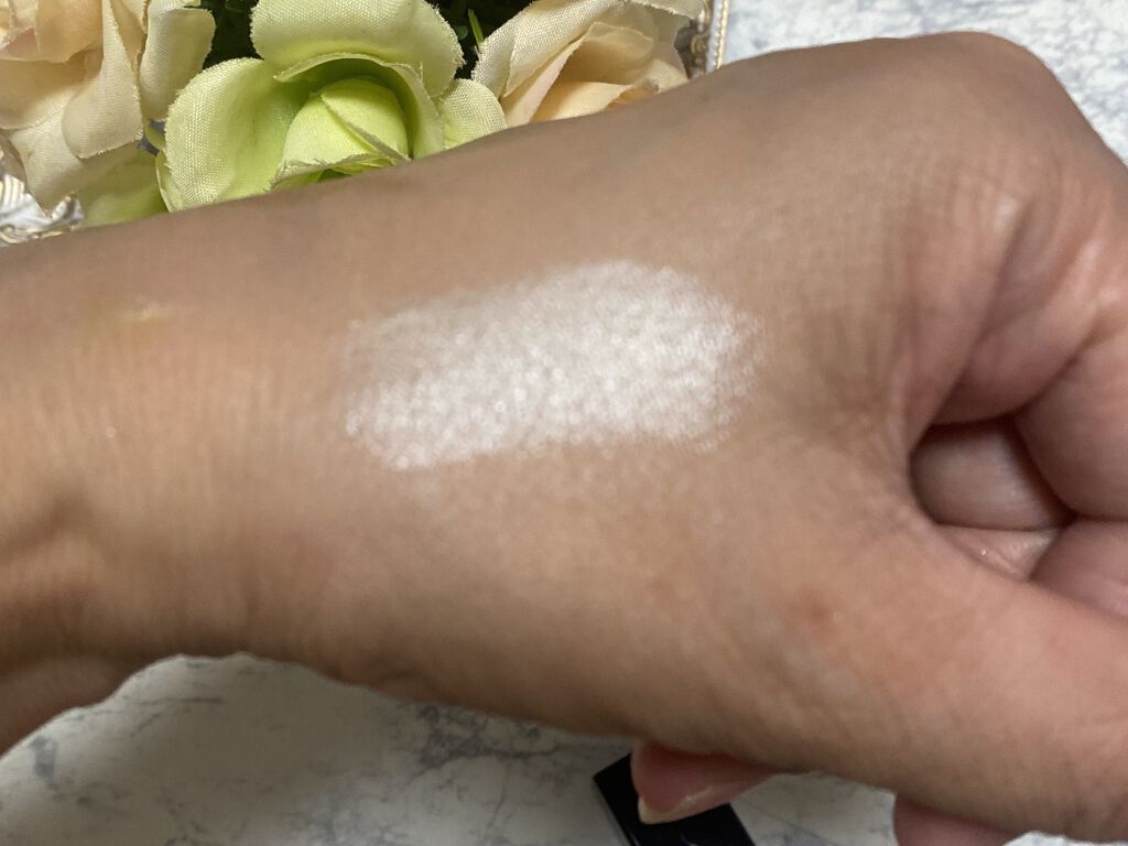 チーク スティック 01 Reflection/ADDICTION/ジェル・クリームチークを使ったクチコミ（2枚目）