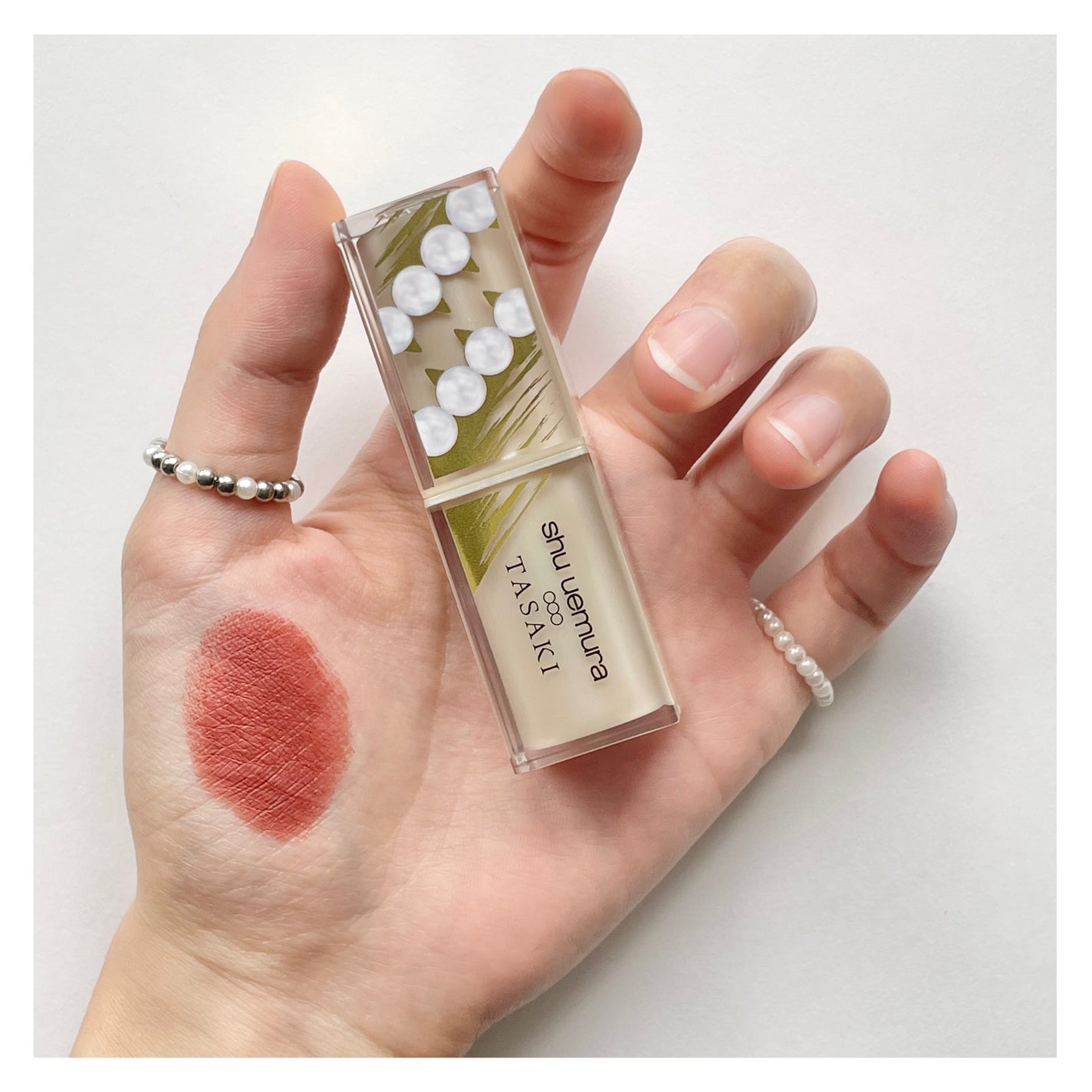 キヌ ルージュ マット/shu uemura/口紅を使ったクチコミ(8枚目)