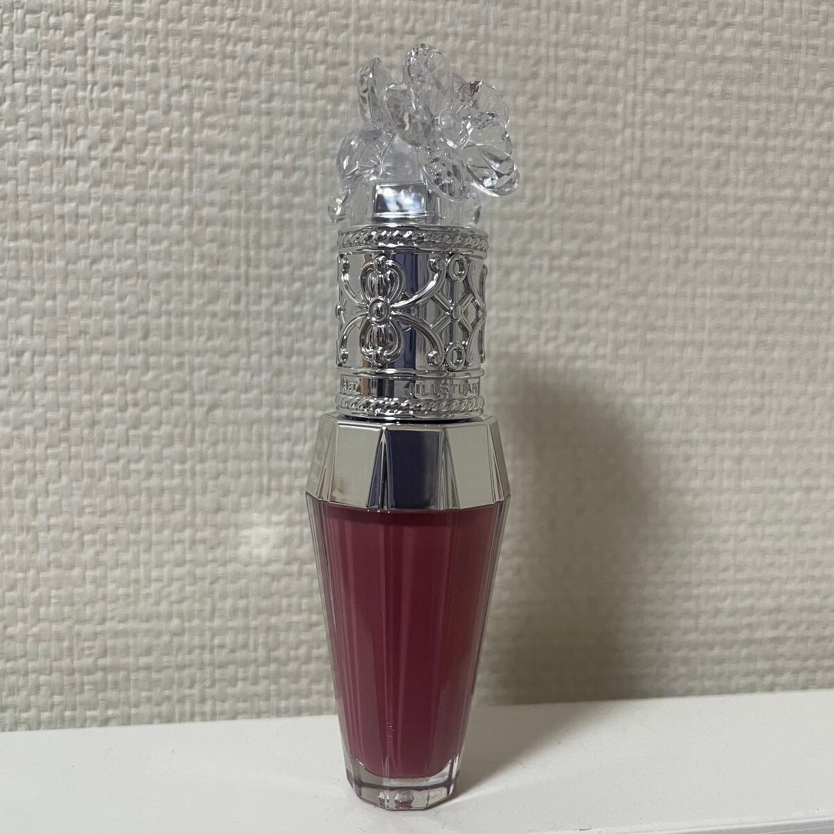 ジルスチュアート クリスタルブルーム リップブーケ セラム/JILL STUART/リッププランパーを使ったクチコミ(1枚目)