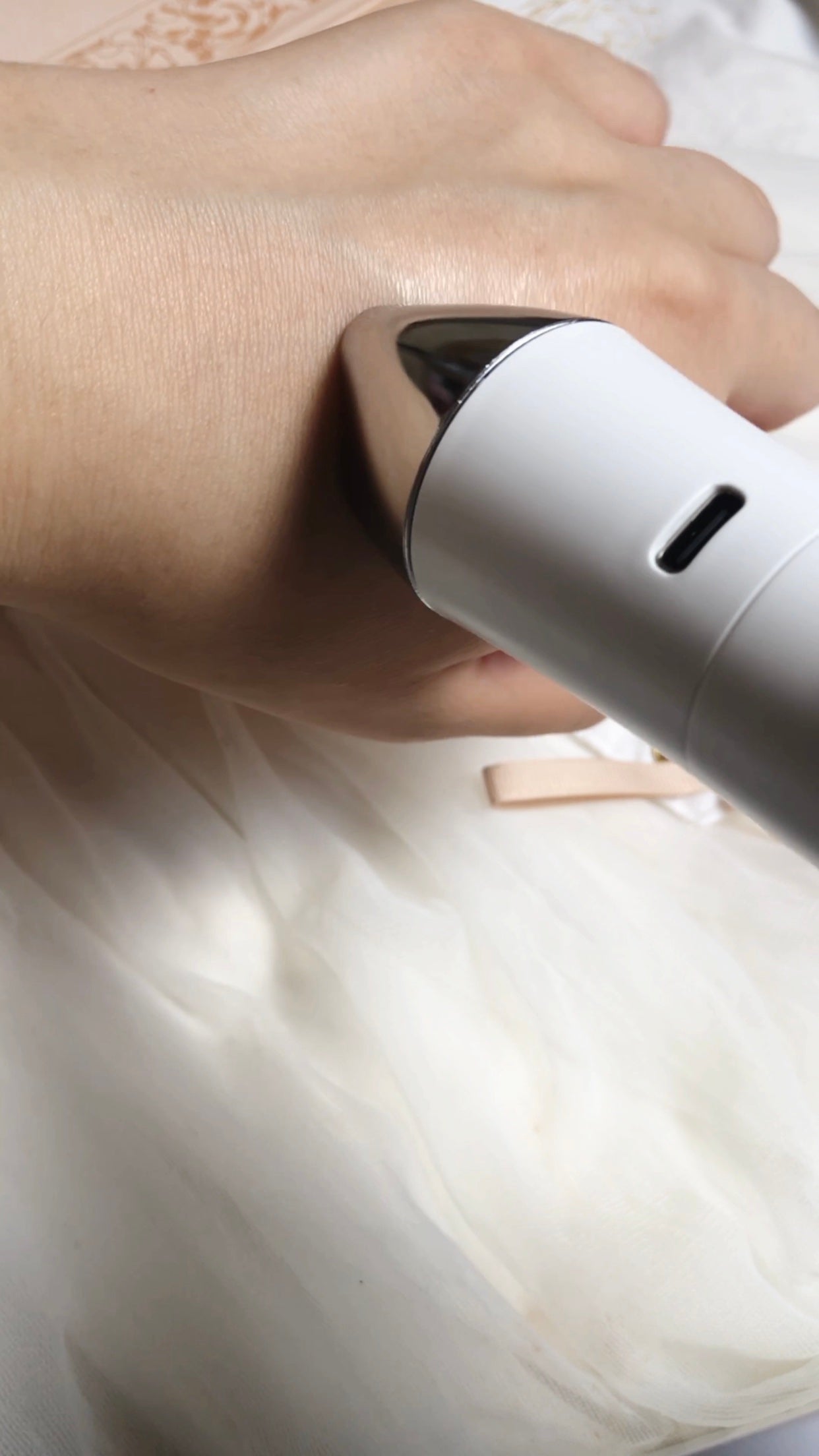 ブルーレイヤーミストアンプルジェット美顔器/MEDITHERAPY/美顔器・マッサージを使ったクチコミ(4枚目)