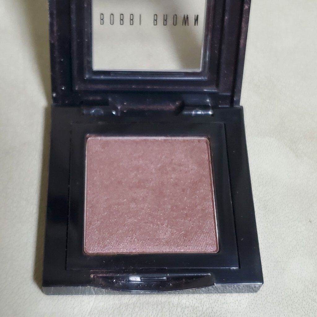 メタリック アイシャドウ/BOBBI BROWN/単色アイシャドウを使ったクチコミ（2枚目）