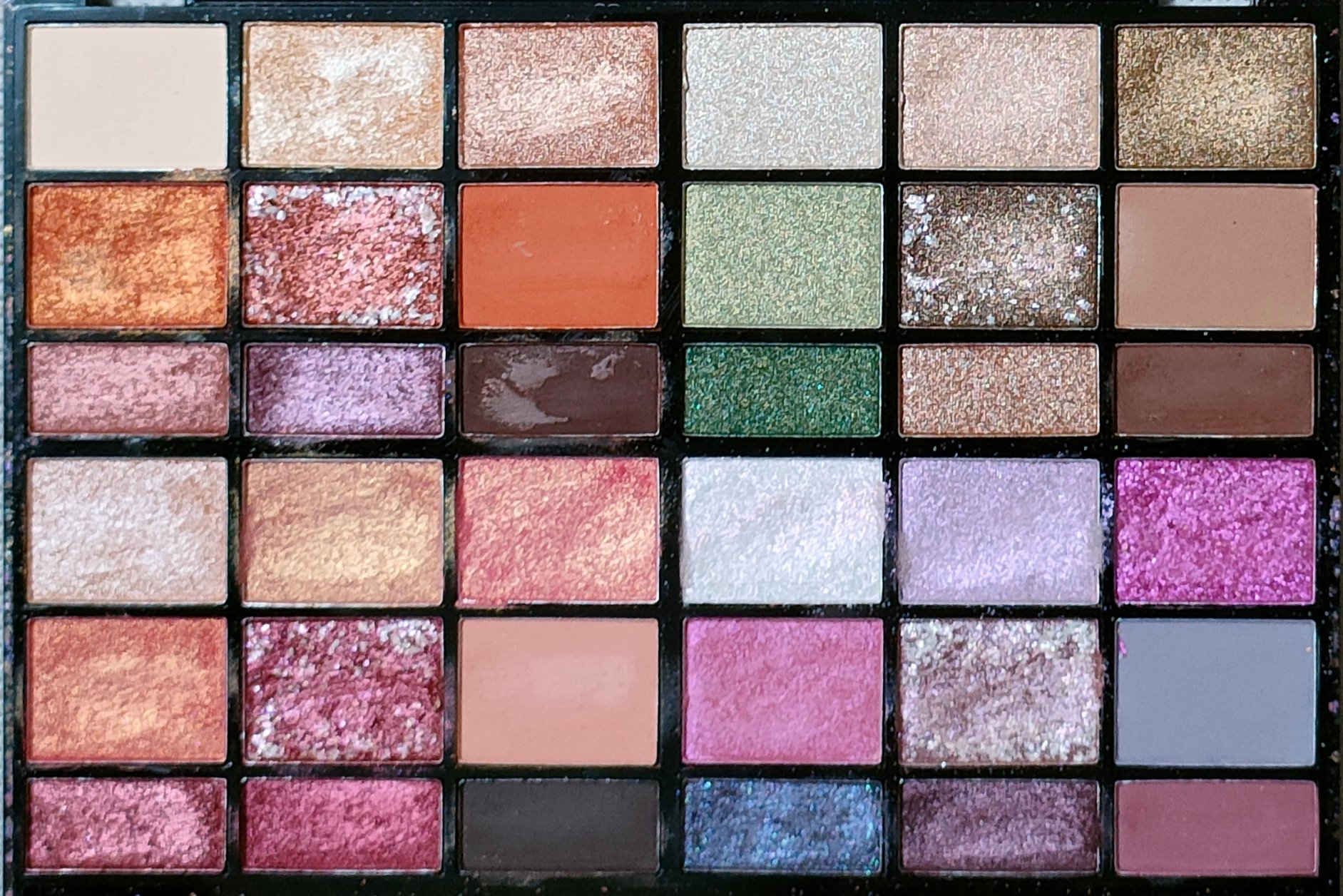 アイ グリッター/ANNA SUI/単色アイシャドウを使ったクチコミ（3枚目）