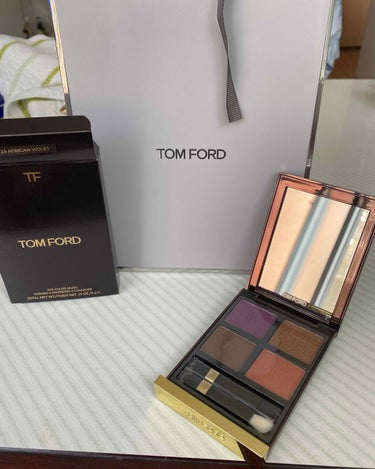 アイ カラー クォード/TOM FORD BEAUTY/パウダーアイシャドウを使ったクチコミ（2枚目）