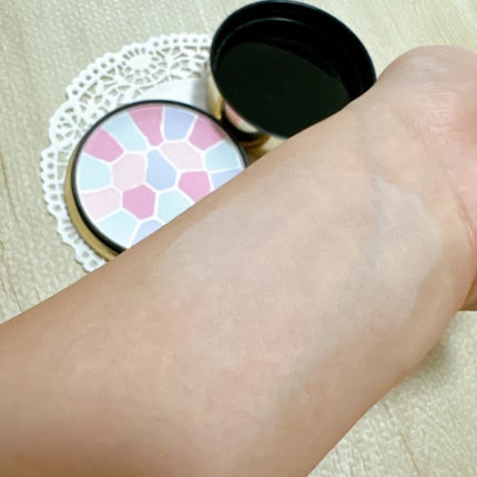 エレガンス ラ プードル オートニュアンス リクスィーズ/Elégance/プレストパウダーを使ったクチコミ(4枚目)