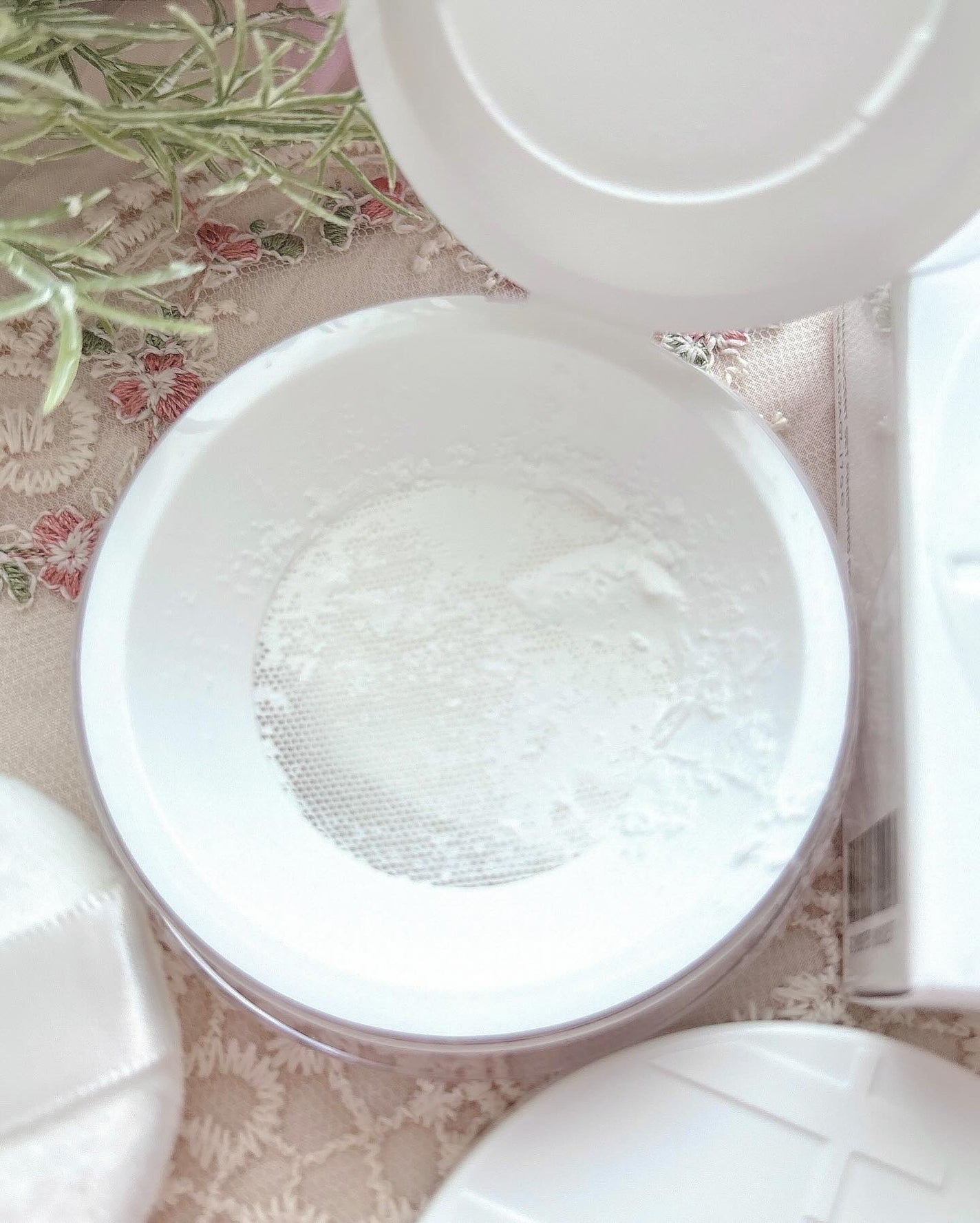 トランスルーセントセットフィニッシングパウダー/TFIT/ルースパウダーを使ったクチコミ(3枚目)