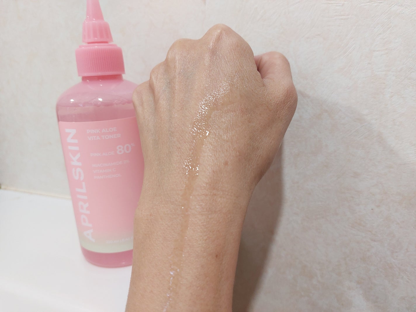 ピンクアロエビタトナー/APRILSKIN/化粧水を使ったクチコミ(3枚目)
