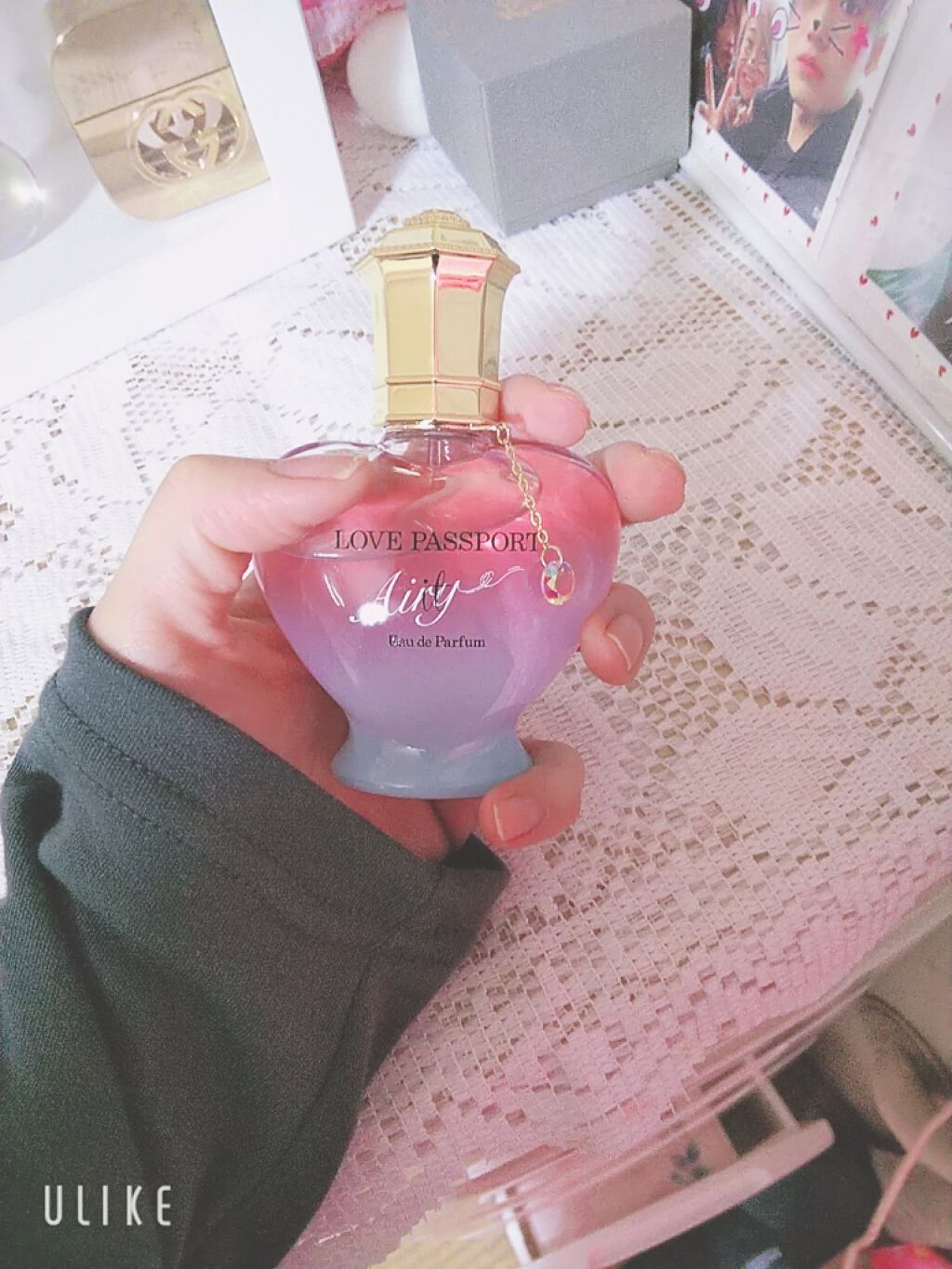 キス クラウド ブロッテッド リップ カラー/REVLON/口紅を使ったクチコミ（2枚目）