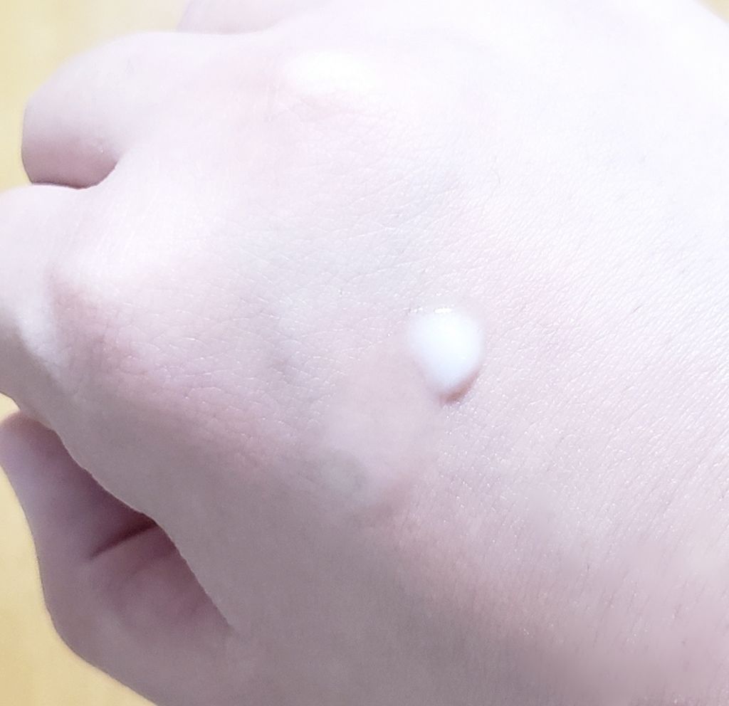 スムーススキンベース/DAISO/化粧下地を使ったクチコミ（2枚目）