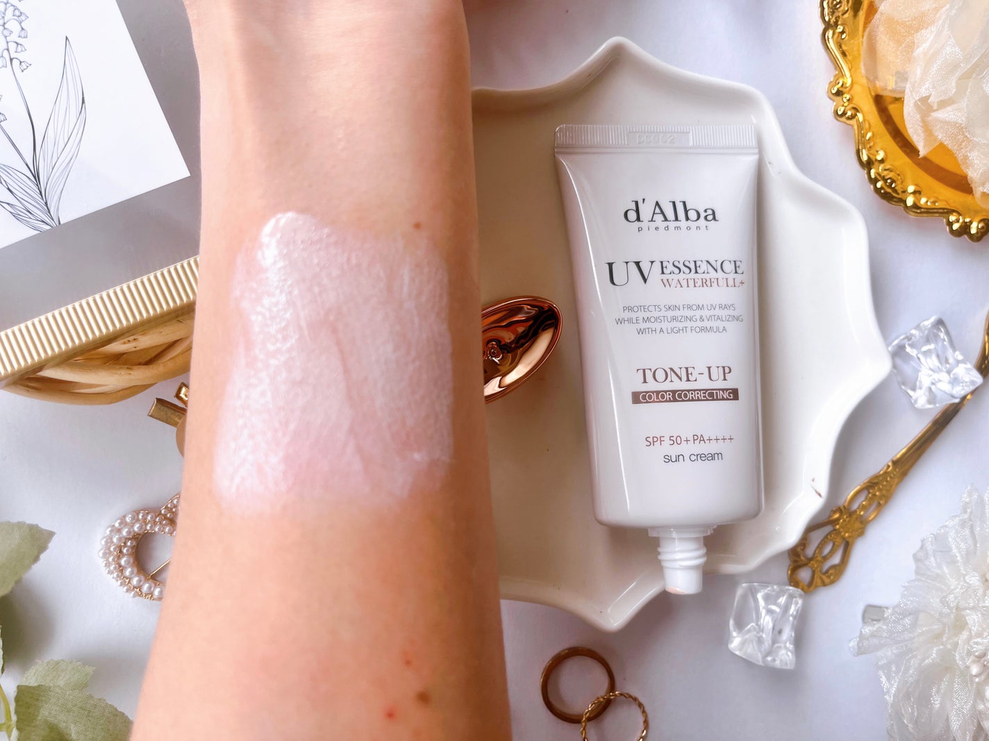 ダルバ ホワイトトリュフファーストスプレーセラム/ダルバ/ミスト状化粧水を使ったクチコミ(4枚目)