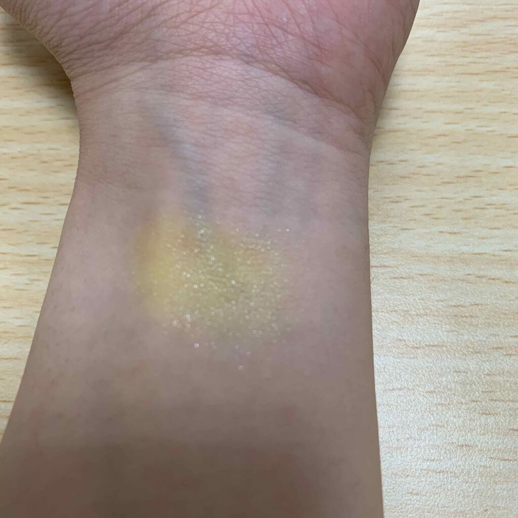 シャドーカスタマイズ YE232 カナリヤ/MAJOLICA MAJORCA/単色アイシャドウを使ったクチコミ（2枚目）