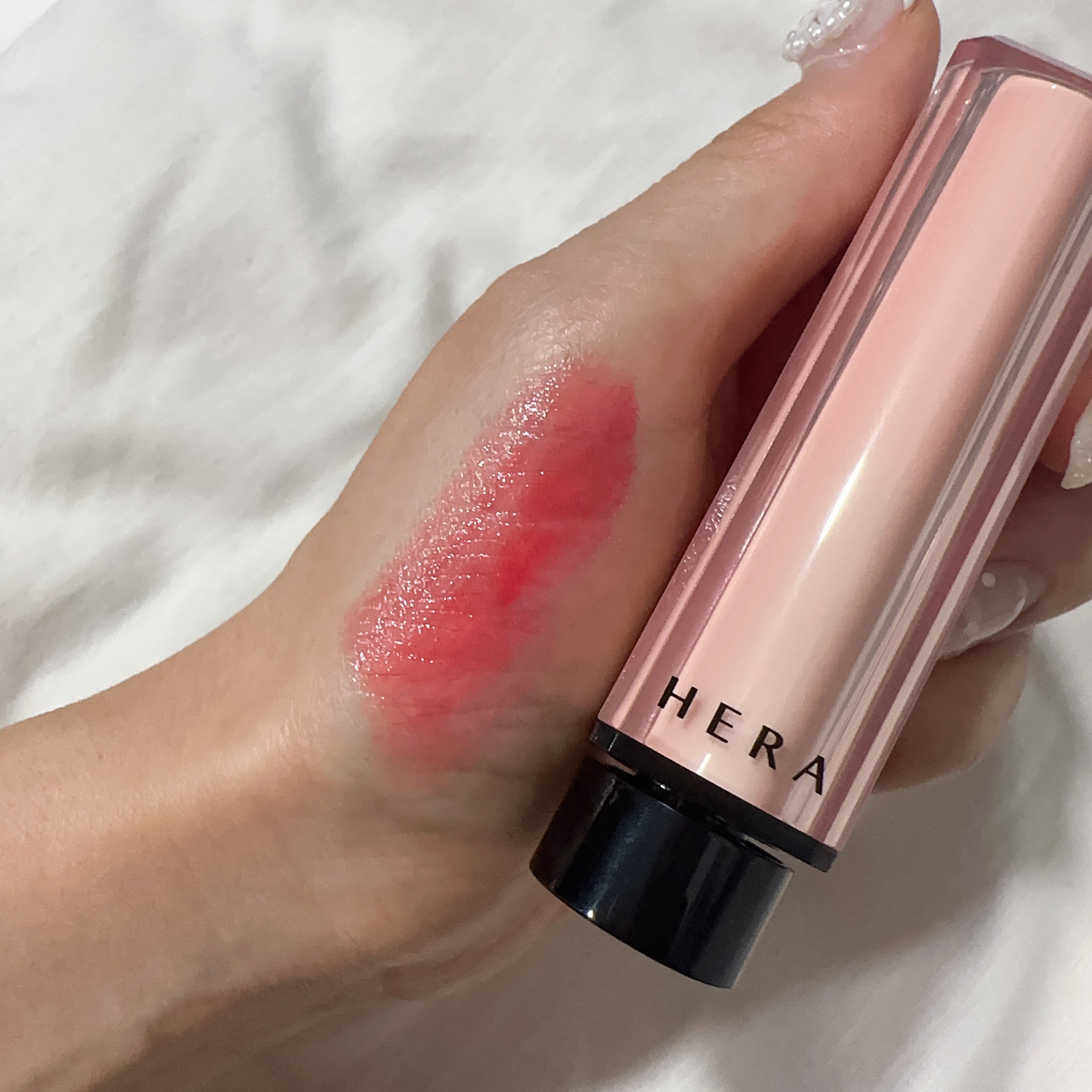 センシュアル ヌードバーム/HERA/リップバームを使ったクチコミ（1枚目）