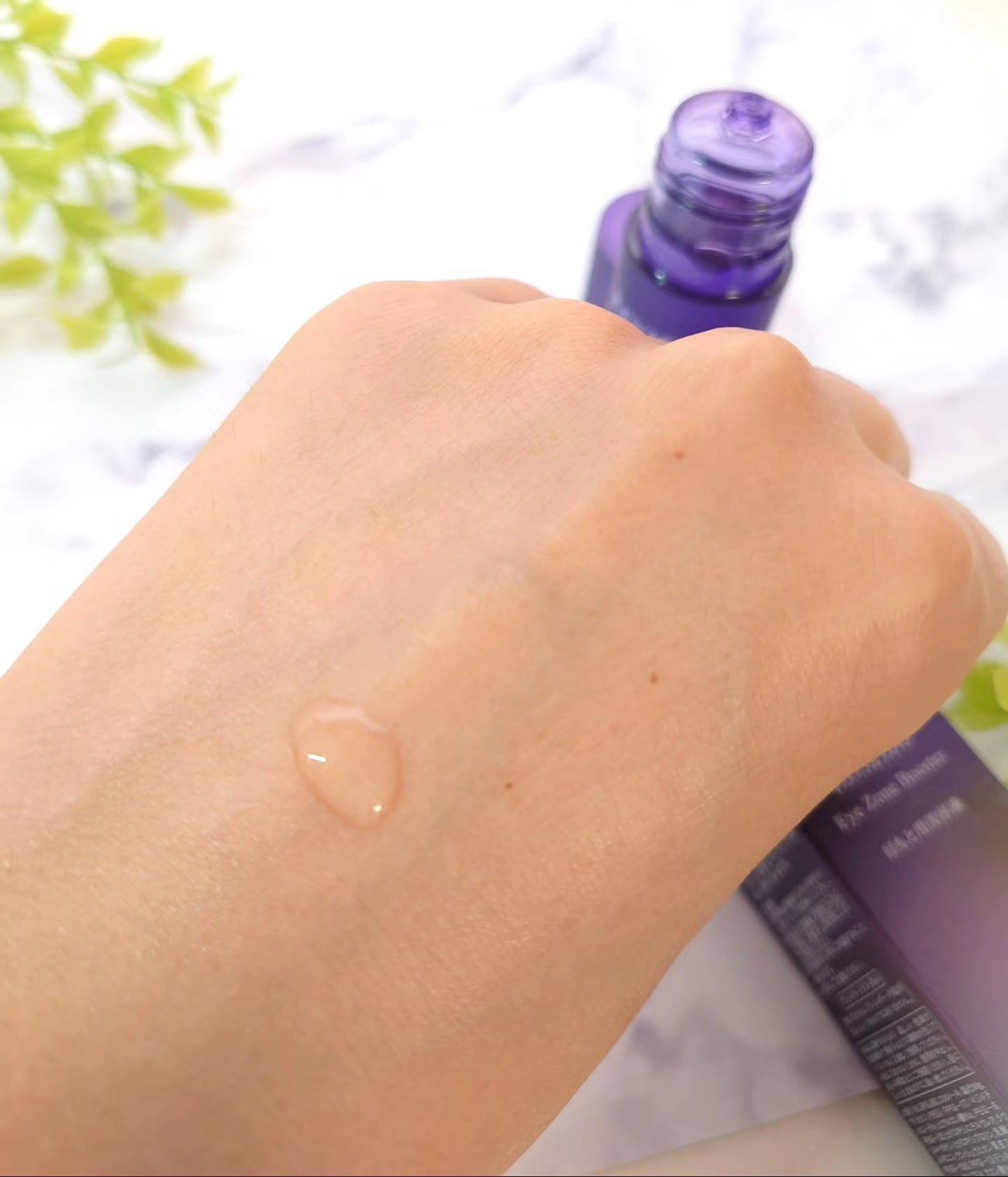 アイゾーンブースター/リバイタル/アイケア・アイクリームを使ったクチコミ(5枚目)