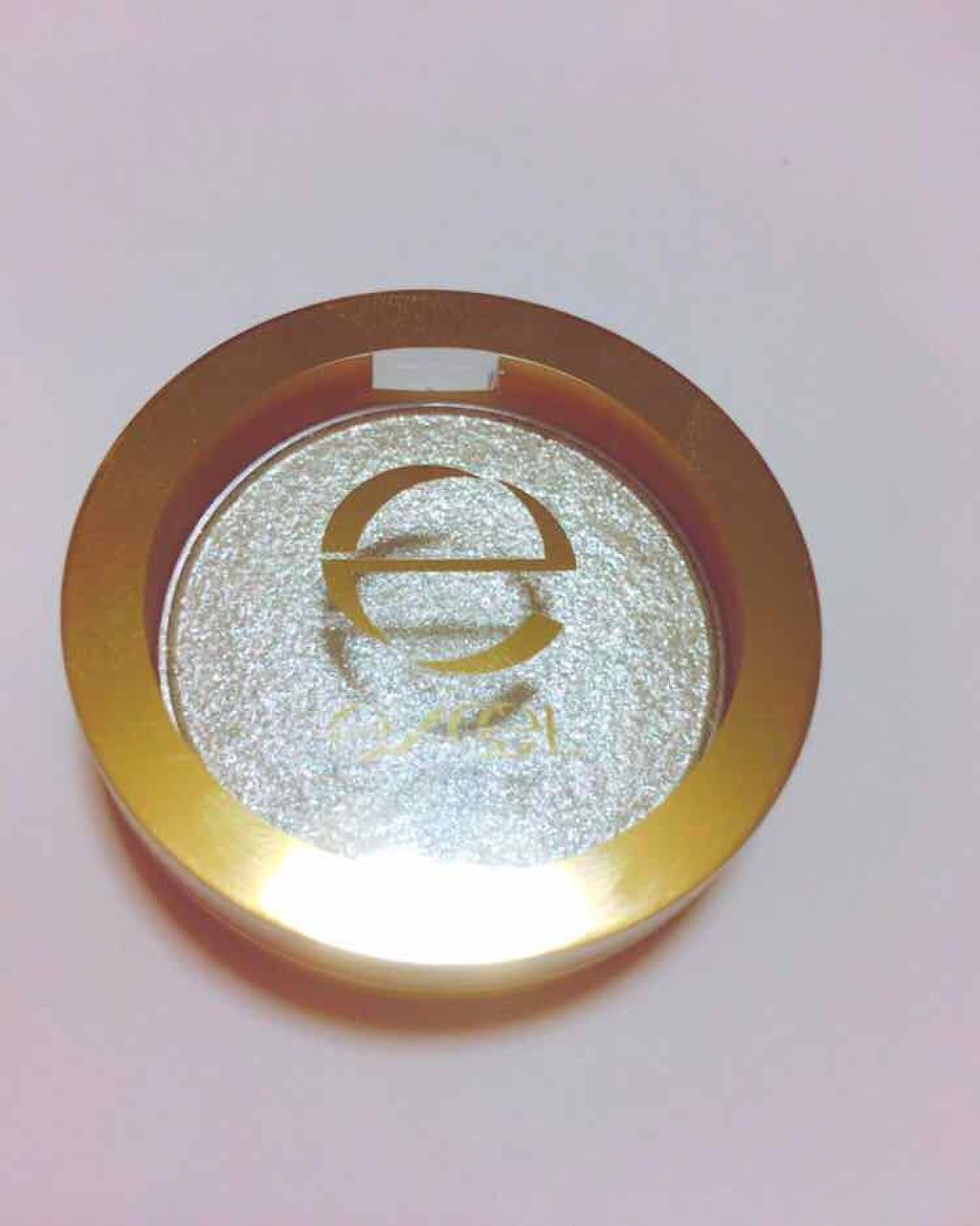 シャイニーシャドウ N/excel/単色アイシャドウを使ったクチコミ（1枚目）