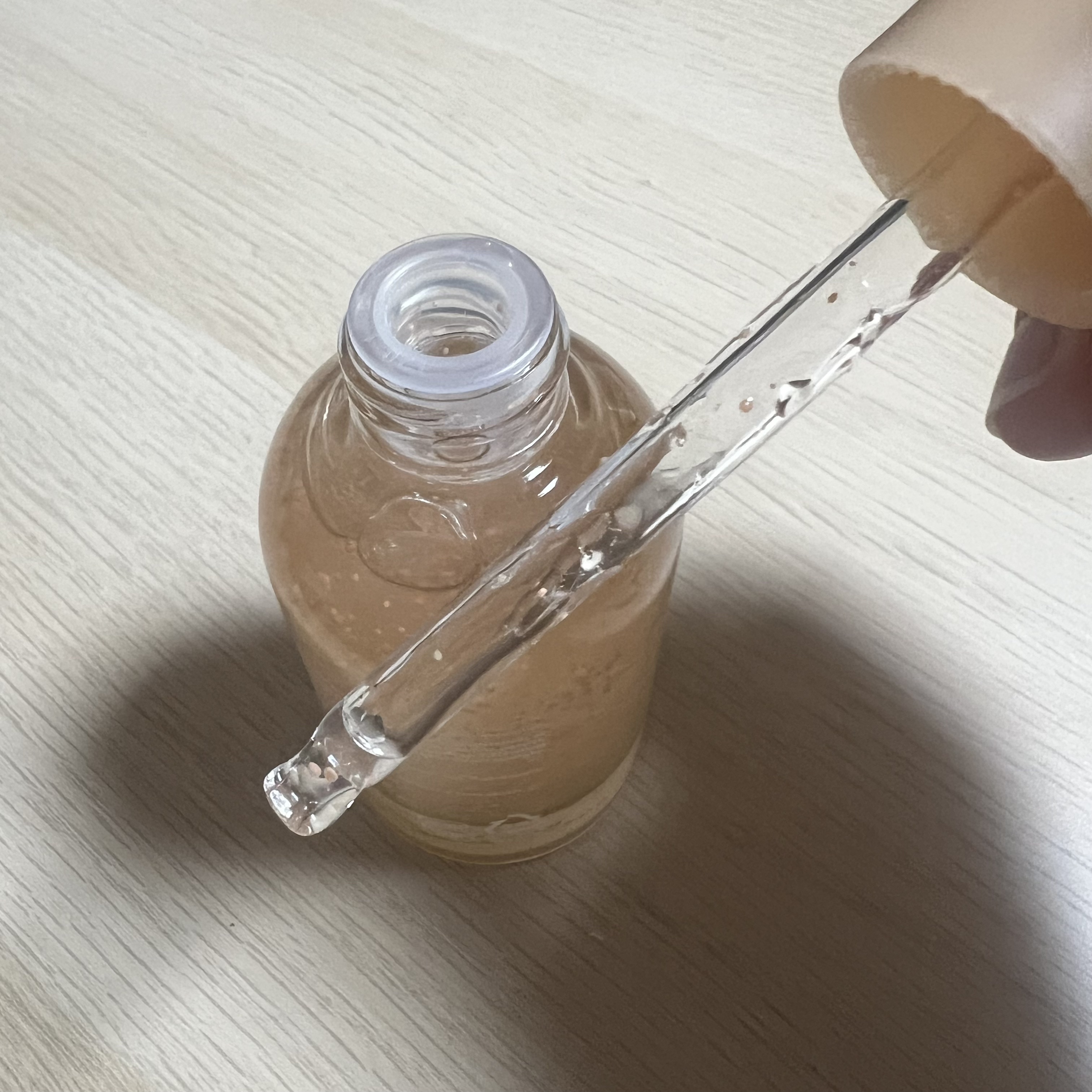 グルタチオンソームダークスポットセラムビタドロップ/Abib /美容液を使ったクチコミ（2枚目）