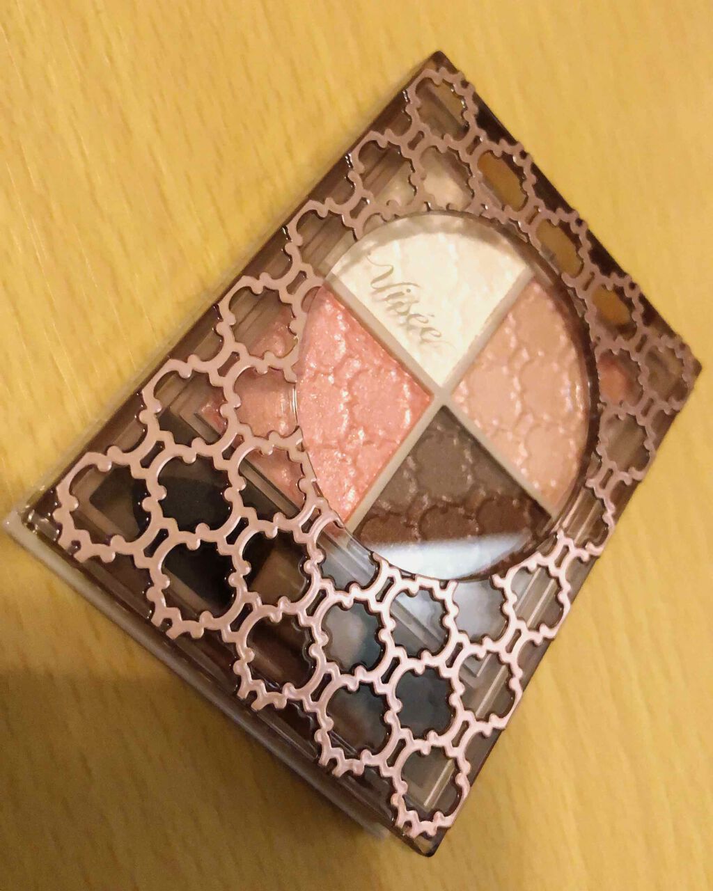 グロッシーリッチ アイズ N/Visée/アイシャドウパレットを使ったクチコミ(1枚目)