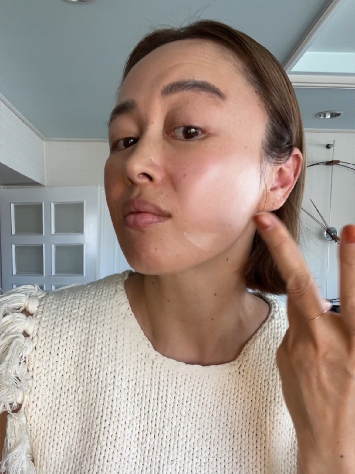 スノースキンラグジュアリーファンデーション/白雪若肌/リキッドファンデーションを使ったクチコミ(5枚目)